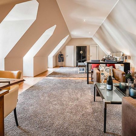 Residenz Weingut Schloss Reinhartshausen Bed & Breakfast Eltville am Rhein Eksteriør bilde